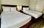 Kamar Tidur 2 Country Inn & Suites by Radisson, Roanoke Rapids, NC