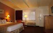 Bedroom 4 Americas Best Value Inn & Suites Oroville
