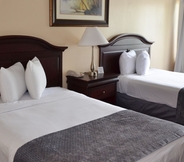 Phòng ngủ 7 Altamonte Springs Hotel and Suites