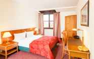 Kamar Tidur 6 Trip Inn Bristol Hotel