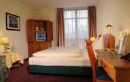 Kamar Tidur 5 Trip Inn Bristol Hotel