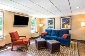 Lobi 4 Comfort Inn Newport News/Williamsburg East