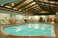 Swimming Pool Hilton Appleton Paper Valley