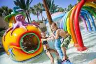 Kolam Renang Coral Beach Resort Hotel & Suites