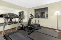 Fitness Center Super 8 by Wyndham Kent/Akron Area