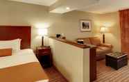 ห้องนอน 3 Best Western Lake Oswego Hotel & Suites