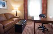 Ruang Umum 4 Best Western Lake Oswego Hotel & Suites