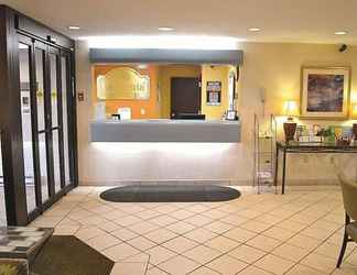 ล็อบบี้ 2 Days Inn by Wyndham Pleasant Prairie Kenosha