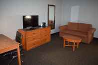 Ruang untuk Umum La Quinta Inn by Wyndham Milwaukee Glendale Hampton Ave