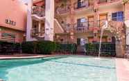 Swimming Pool 7 Maria Bonita Business Hotel & Suites