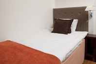 Bedroom Quality Hotel Leangkollen