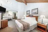 Bedroom Baymont by Wyndham LeMars