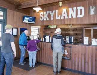 Lobby 2 Skyland