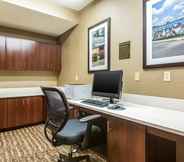 Functional Hall 6 Comfort Suites near Robins Air Force Base