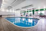 Swimming Pool Comfort Suites Rochester Henrietta University Area