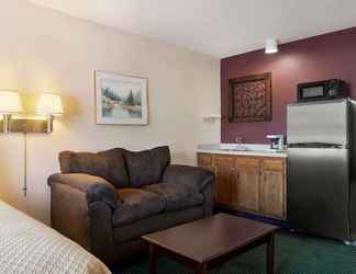 Bilik Tidur 2 Days Inn by Wyndham Eagle River