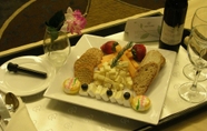 ร้านอาหาร 6 DoubleTree by Hilton Chicago O'Hare Airport - Rosemont