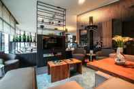 Bar, Cafe and Lounge Hotel Docklands