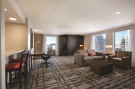 Common Space Hilton Garden Inn Chicago Downtown/Magnificent Mile