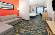 Kamar Tidur 7 La Quinta Inn & Suites by Wyndham Dallas - Las Colinas