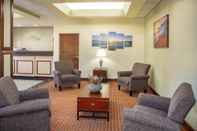 Lobby Baymont by Wyndham Midway/Tallahassee