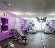 Fitness Center 6 Days Inn & Suites by Wyndham Johnson City