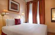 Kamar Tidur 4 The Andrews Hotel