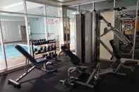 Fitness Center Ramada by Wyndham Thunder Bay Airlane Hotel