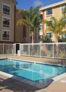 SWIMMING_POOL Extended Stay America Premier Suites - Union City - Dyer St.