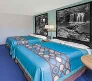 Bilik Tidur 2 Super 8 by Wyndham Mountain Home