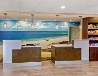 Lobby 2 Comfort Inn & Suites Sarasota I75