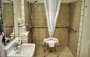 In-room Bathroom 6 Microtel Inn & Suites by Wyndham Salt Lake City Airport