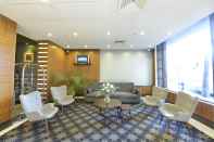 Lobi YEHS Hotel Sydney Harbour Suites