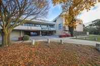 Exterior Belconnen Way Hotel Motel and Serviced Apartments