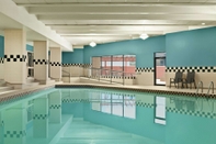 Swimming Pool Hilton Garden Inn Saskatoon Downtown