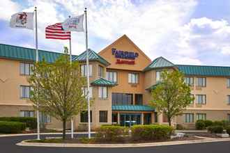 Exterior 4 Fairfield Inn & Suites by Marriott Lombard