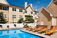 Swimming Pool Residence Inn By Marriott Hartford Manchester