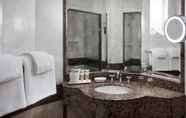 In-room Bathroom 3 Sofitel Sydney Wentworth