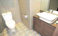 In-room Bathroom 6 Largos Hotel