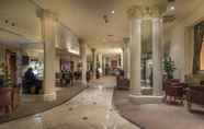 Lobby 4 Corus Hyde Park Hotel