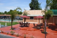 Ruang Umum Tri Valley Inn & Suites, Pleasanton