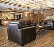 Lobi 4 Lakeview Inns & Suites - Brandon