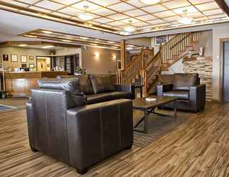 Lobi 2 Lakeview Inns & Suites - Brandon