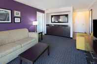 Ruang Umum La Quinta Inn & Suites by Wyndham Minneapolis Bloomington W