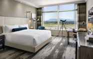 Bilik Tidur 5 Fairmont Vancouver Airport In-Terminal Hotel