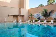 สระว่ายน้ำ Le Meridien Jeddah