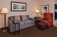 Common Space Hilton Garden Inn Baltimore/White Marsh