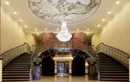 Lobby 3 DoubleTree by Hilton Brighton Metropole