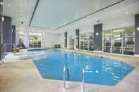 Swimming Pool DoubleTree by Hilton Hotel Dartford Bridge