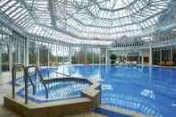 Swimming Pool Hilton Birmingham Metropole